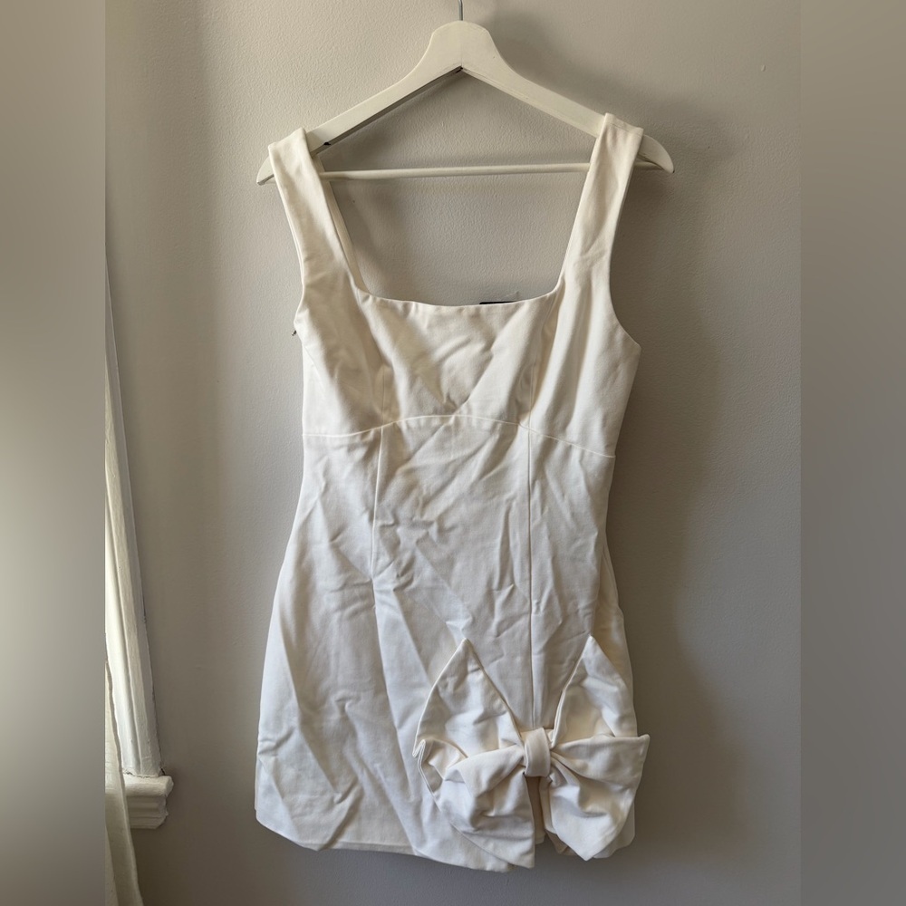 Elliatt Rays Mini Dress Ivory - Picture 3 of 7